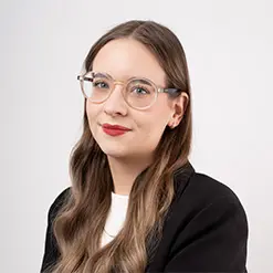 Julia Mokry